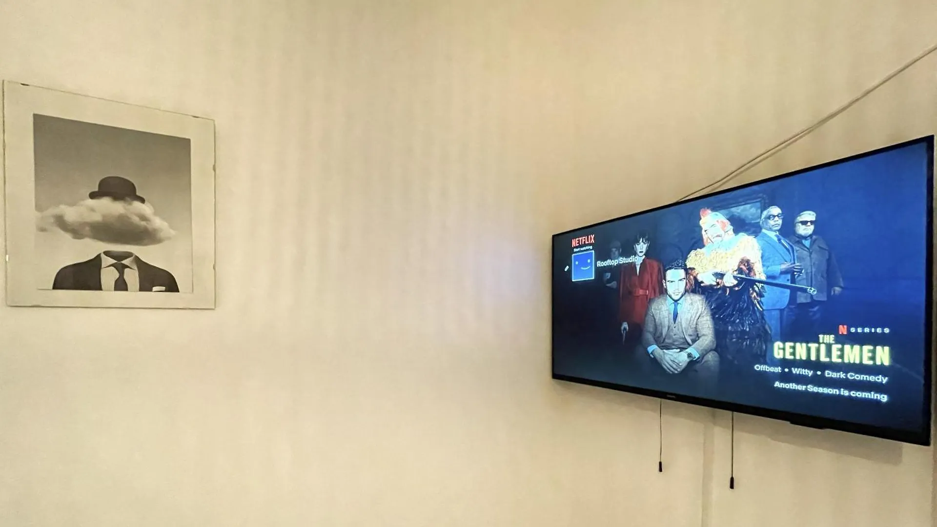 Apartment Rooftop Studio In The Heart Of Bucharest W Netflix Romania